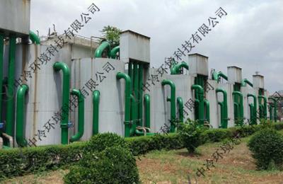 Gravity valveless filter